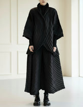 Designer Japanese Plissé Jacket and Pant Set – Luxury Pleated Two-Piece for Women